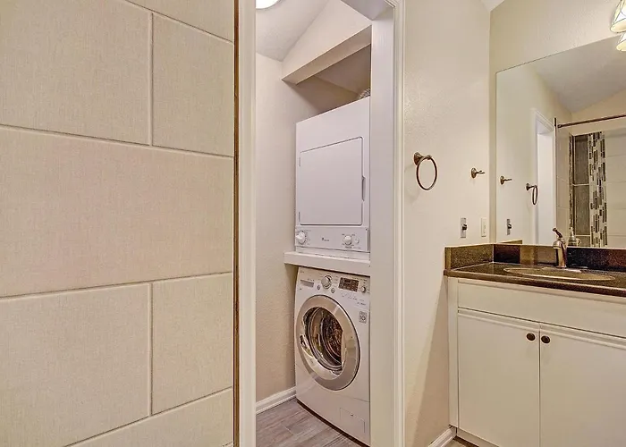 Apartment Woods12 Townhome Pet Friendly